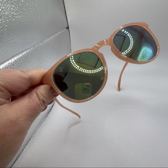 Translucent Pink Frames with Mirrored Lenses - Picture 8 of 8